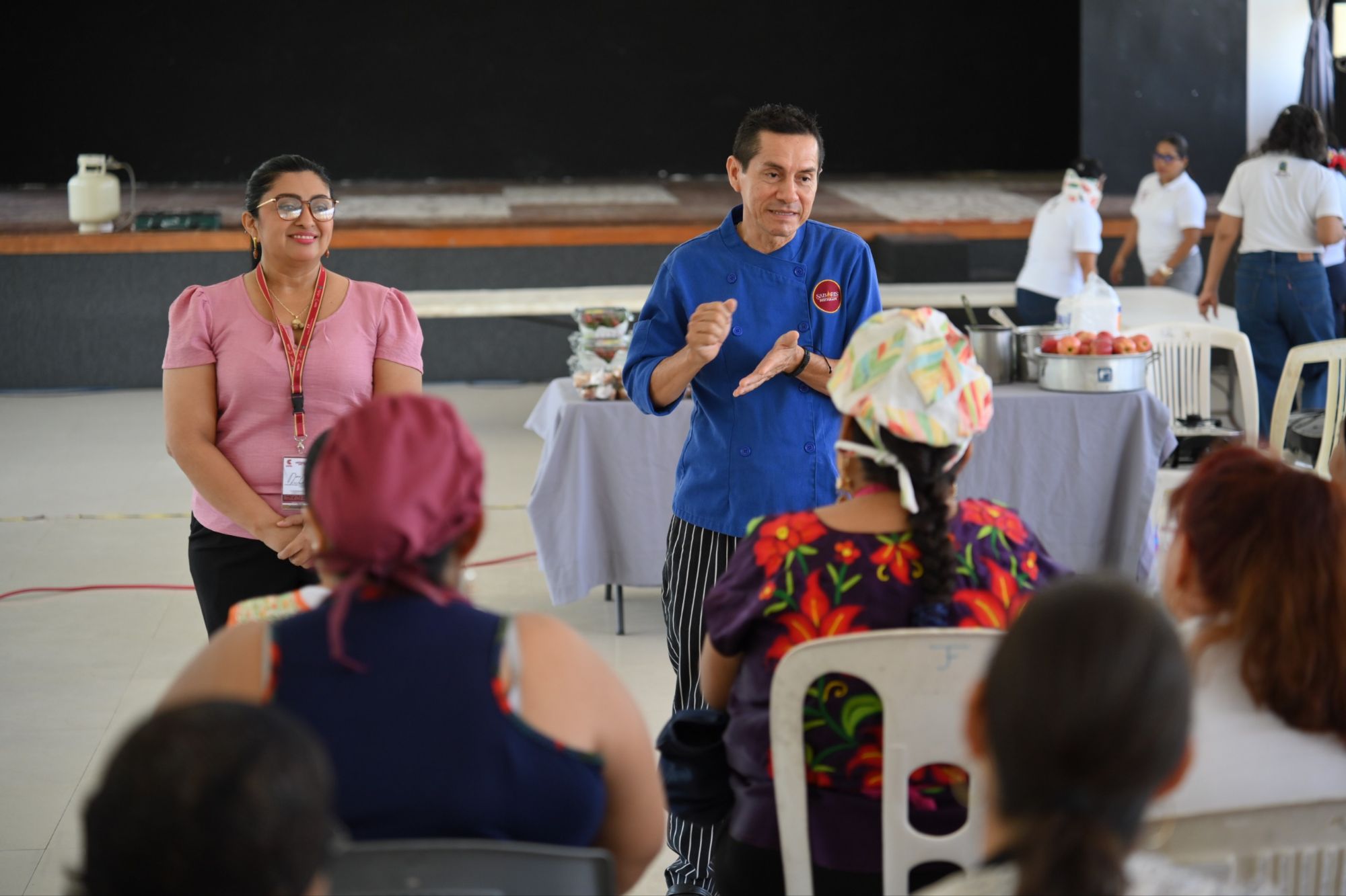 Talleres de alimentos saludables impulsan capacitación, salud y emprendimiento en Coatzacoalcos